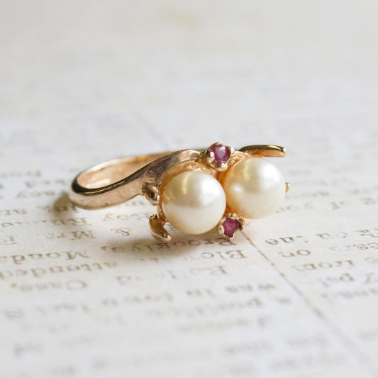 Vintage Pearl Beads with Genuine Ruby Accents 18k Gold Electroplated Ring Made in USA by PVD Vintage Jewelry