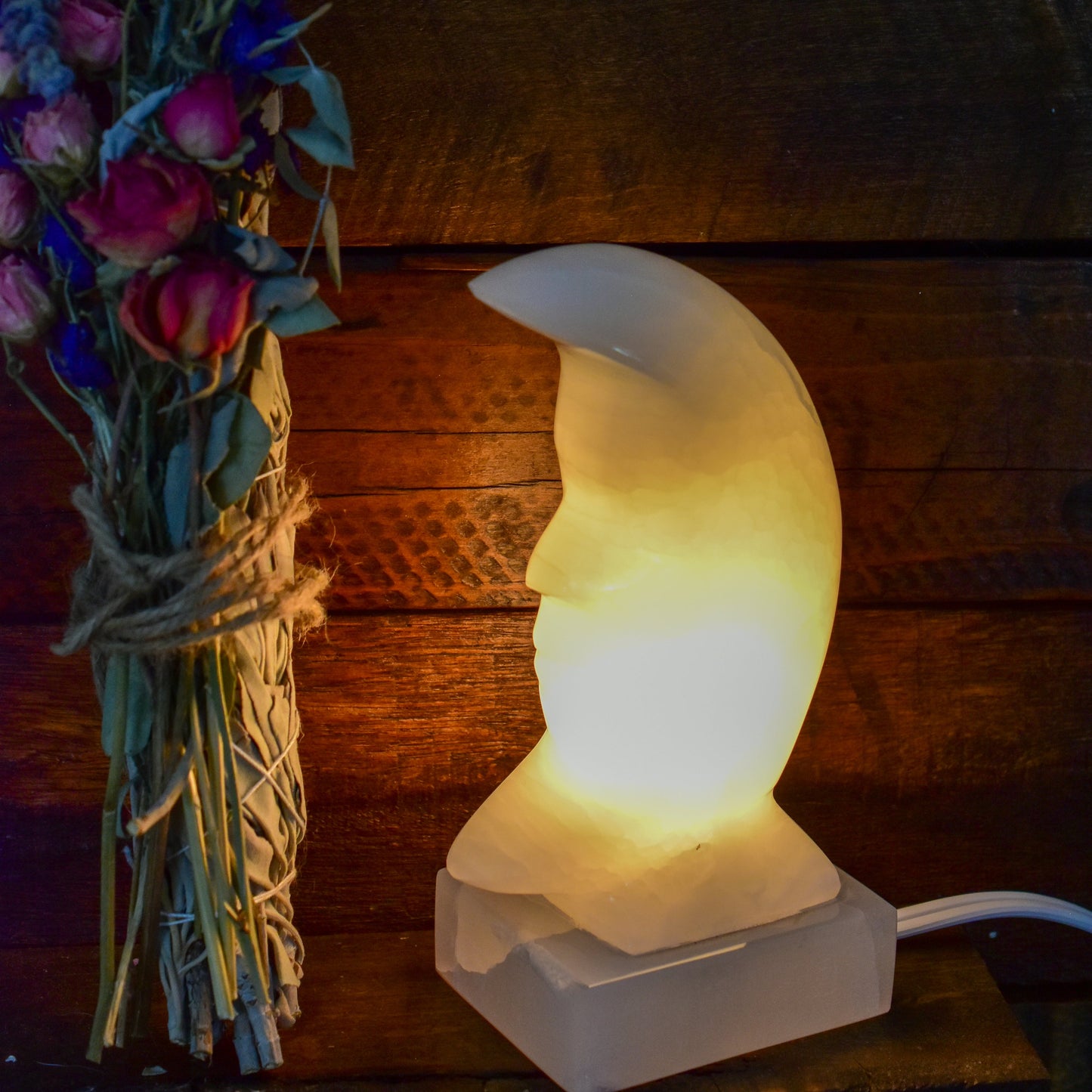 White Onyx Crescent Moon Lamp