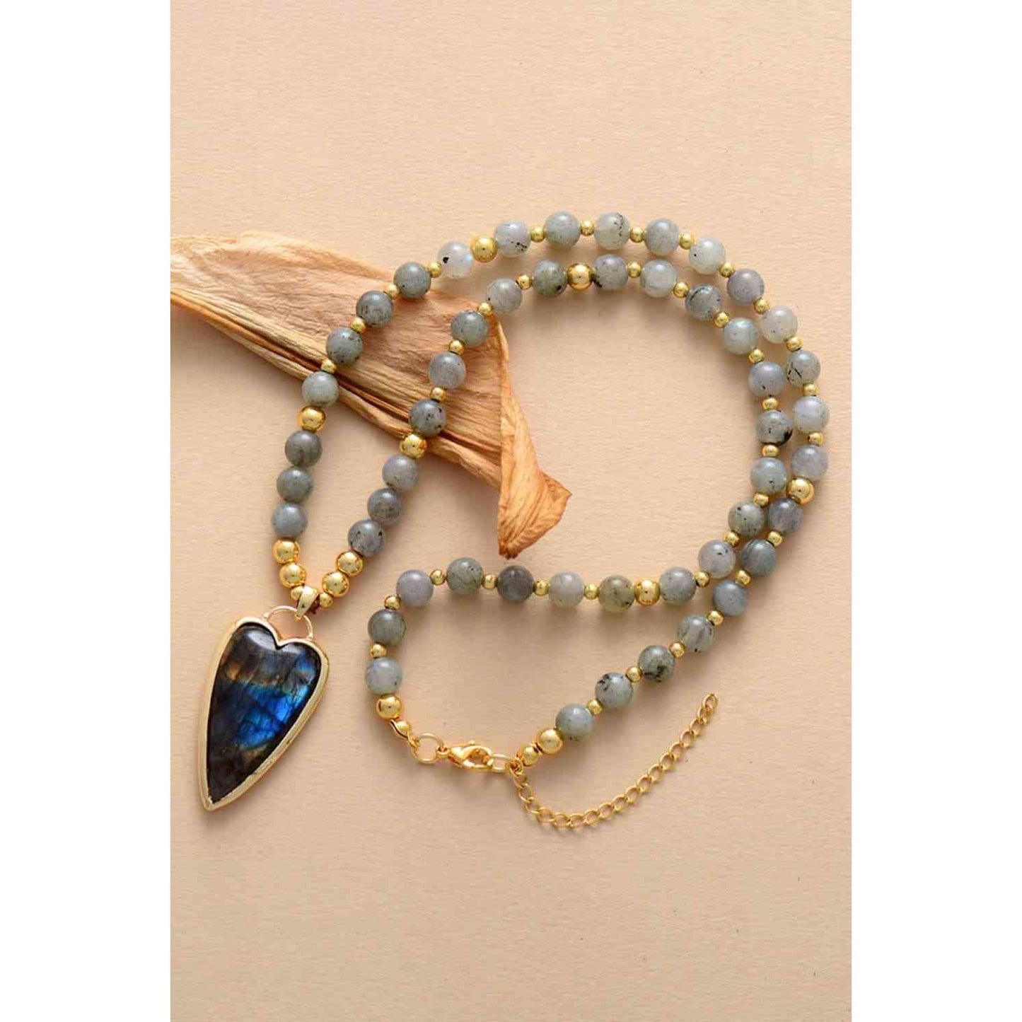Natural Stone Pendant Beaded Necklace