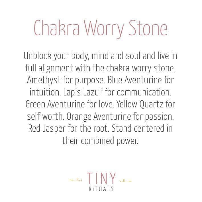 Piedra de preocupación por los chakras de Tiny Rituals
